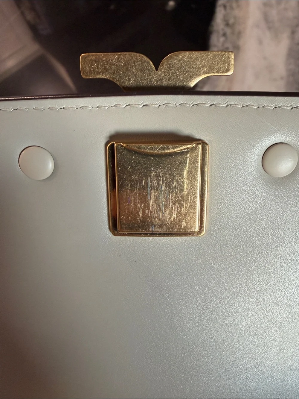 Tory Burch Eleanor Small Cream Croc-Embossed Convertible shoulder Bag